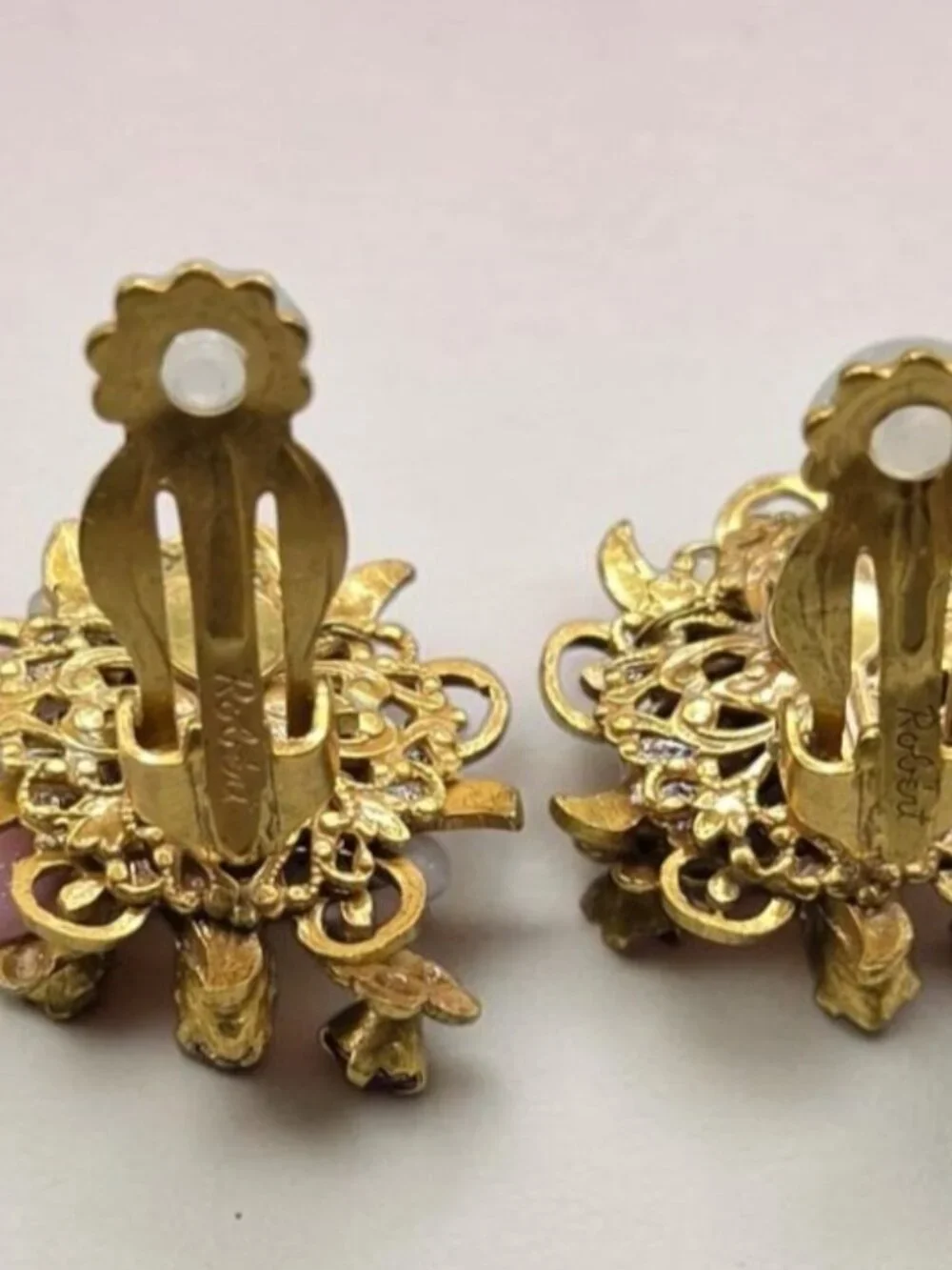 Vintage Signed Robert Pink Flower Cluster Clip-On Earrings Mid-Century 1950s - Picture 3 of 12
